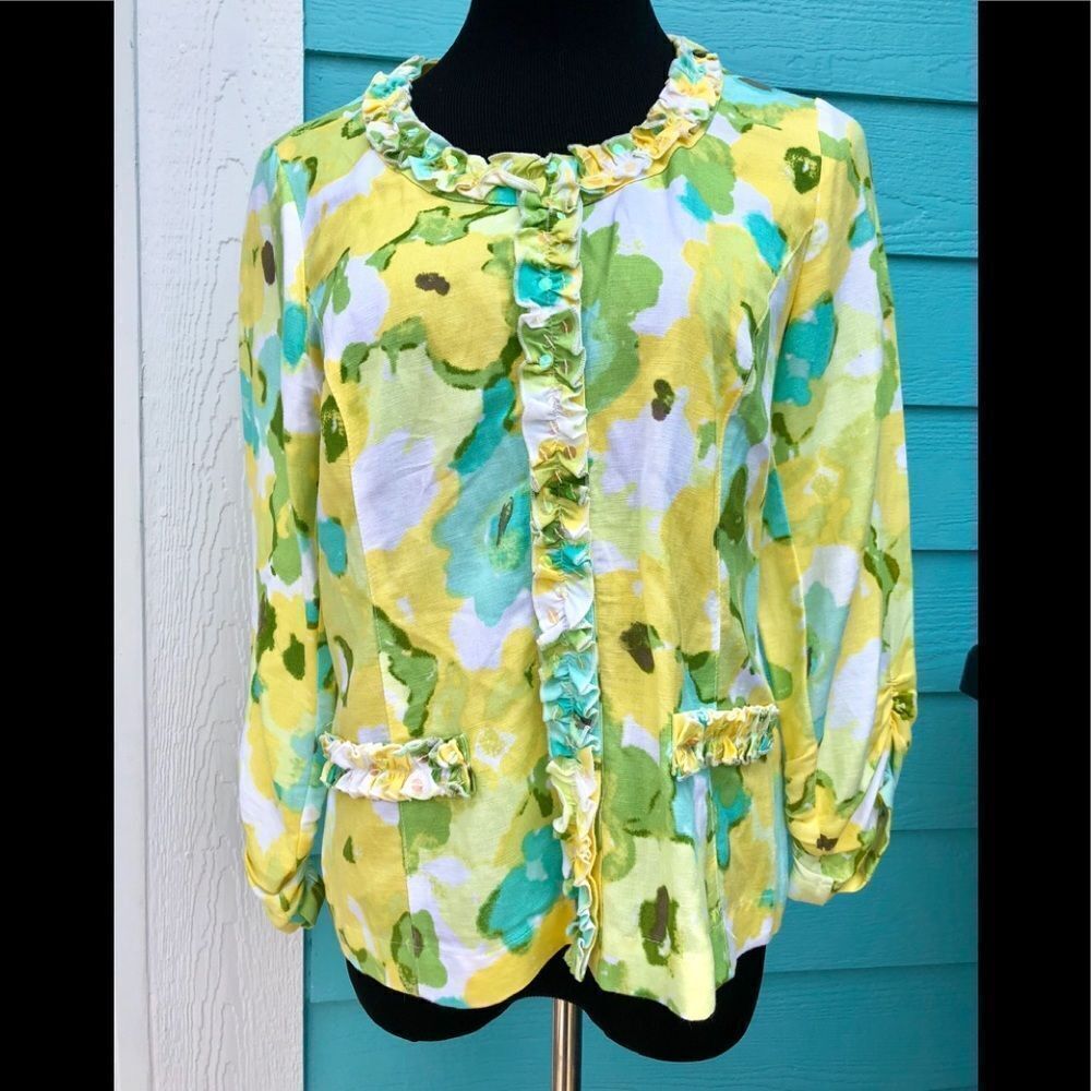 Adorable linen jacket by Ruby Rd. In size 10